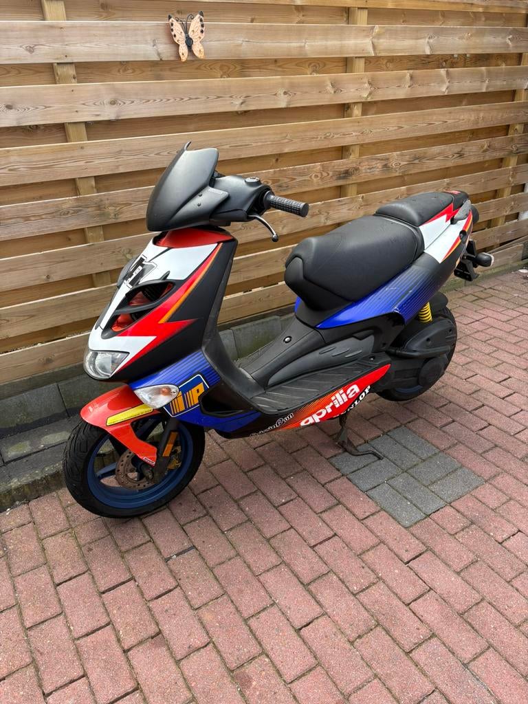 Aprillia SR 50 LC R. DITECH - scooter, Fietsen en Brommers, Ophalen, Gebruikt, Overige modellen, Maximaal 45 km/u