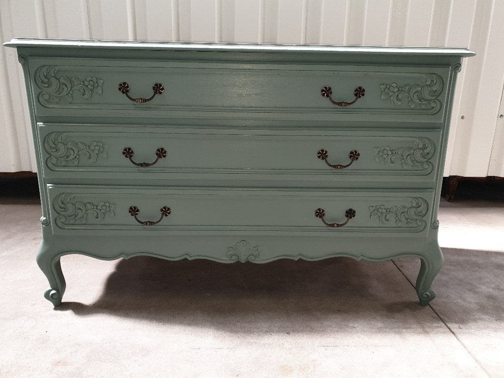Prachtige Queen Ann dressoir. Het kan geleverd worden., Huis en Inrichting, Kasten | Dressoirs, Ophalen, Gebruikt, 100 tot 150 cm