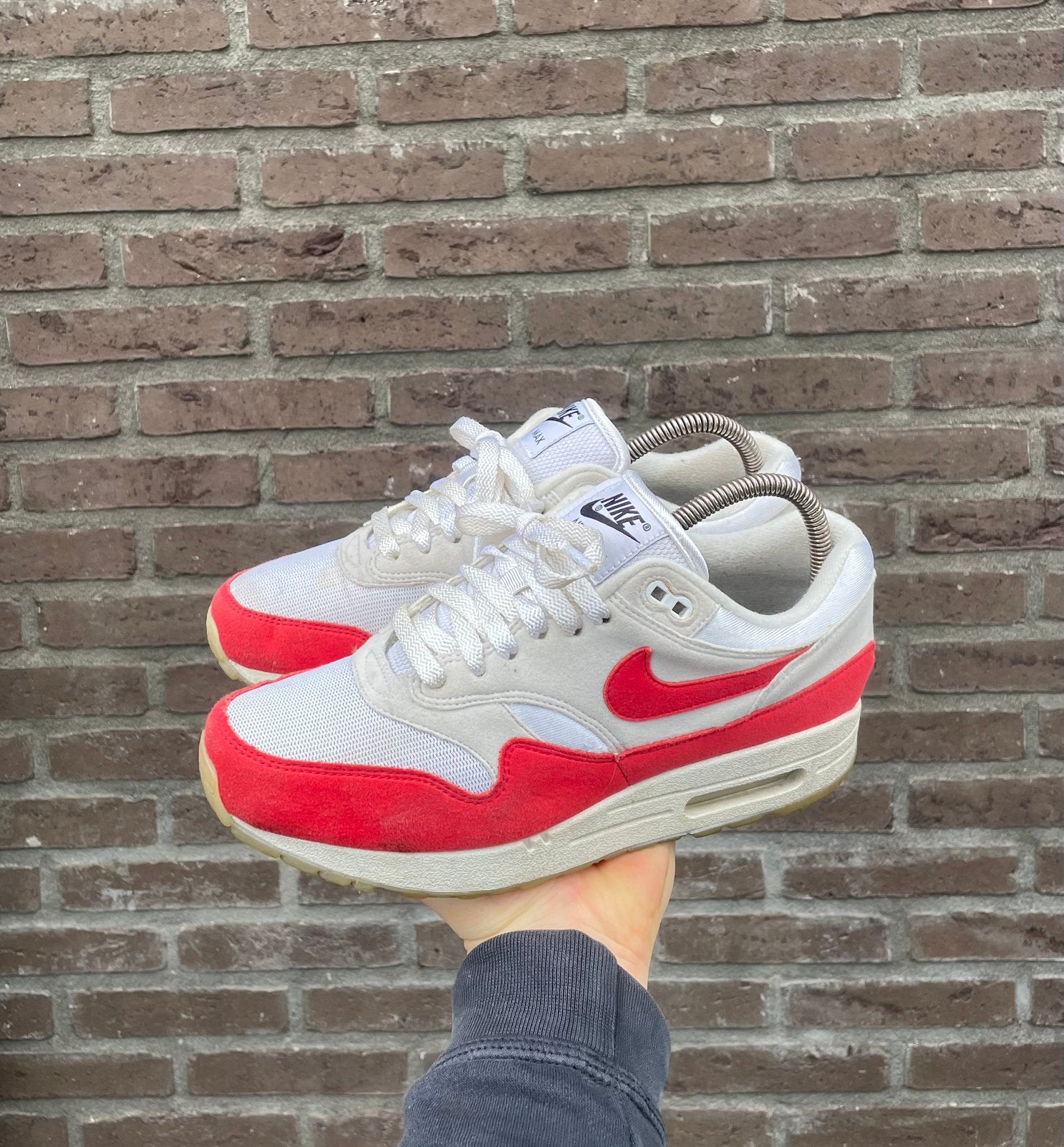 Nike Air Max 1 By You Anniversary Red, Ophalen of Verzenden, Zo goed als nieuw, Overige kleuren, Sneakers of Gympen