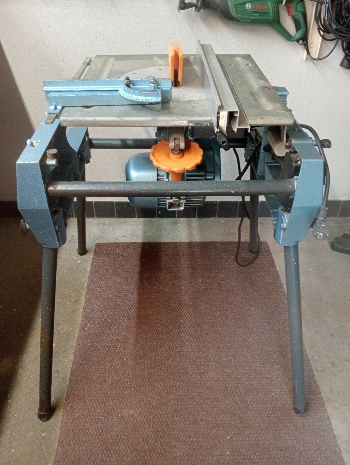 zaagmachine, Doe-het-zelf en Verbouw, Ophalen, 70 mm of meer, Zo goed als nieuw, Afkortzaag