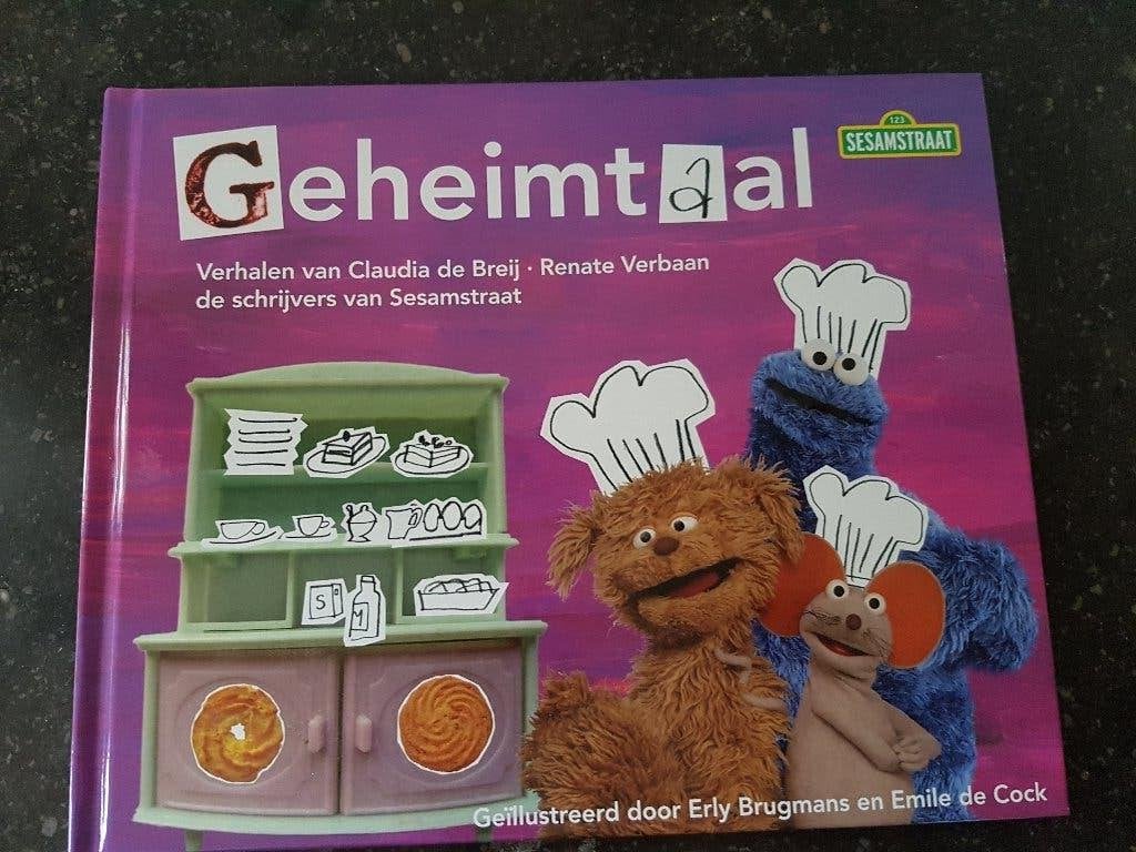 Geheimtaal - Sesamstraat voorleesboek, Gelezen, Fictie algemeen, Jongen of Meisje, Ophalen of Verzenden