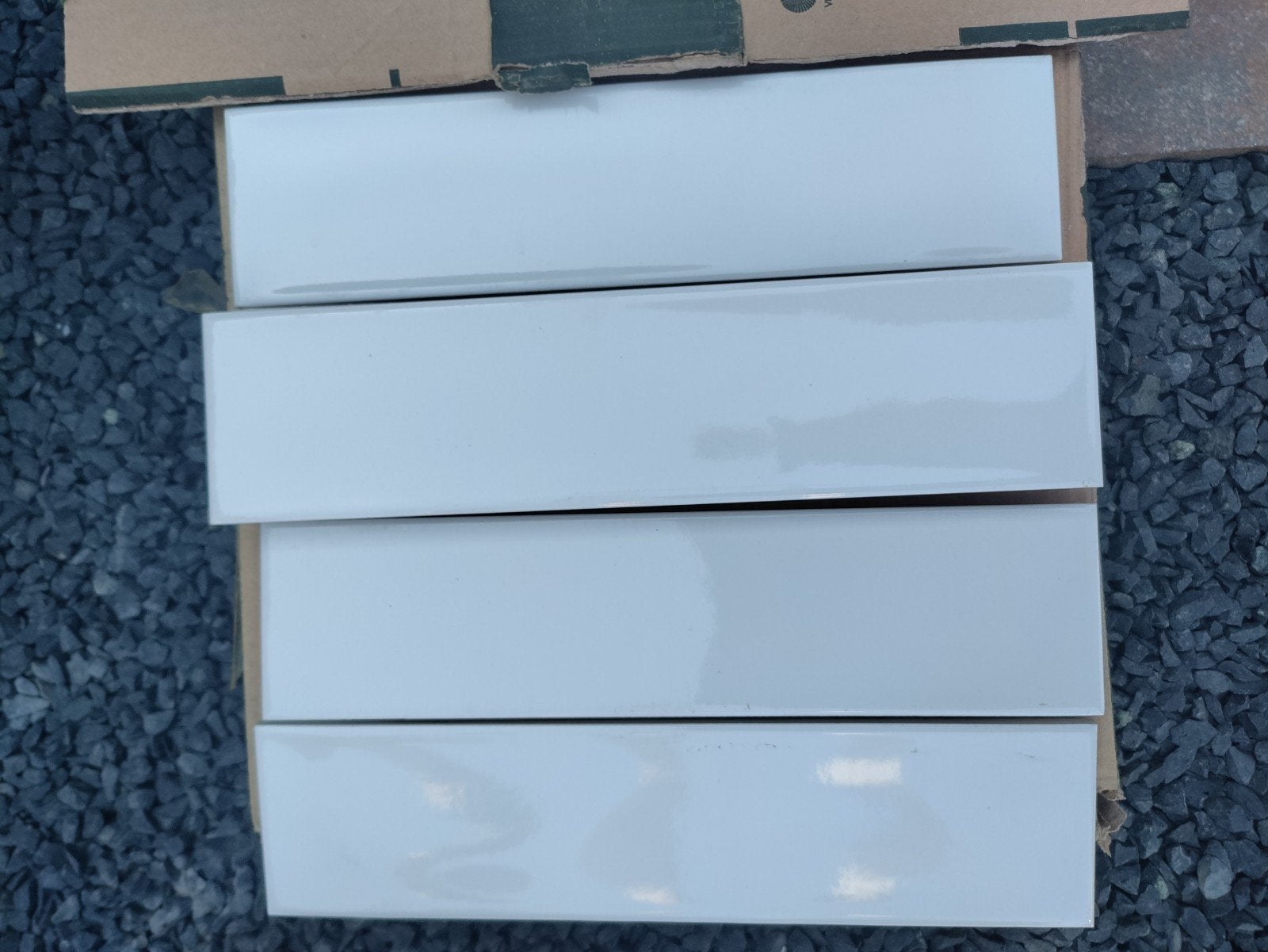 60 stuks witte reliëf wandtegels 7,5x30 cm, Doe-het-zelf en Verbouw, Tegels, Ophalen, Nieuw, Minder dan 20 cm, 20 tot 40 cm
