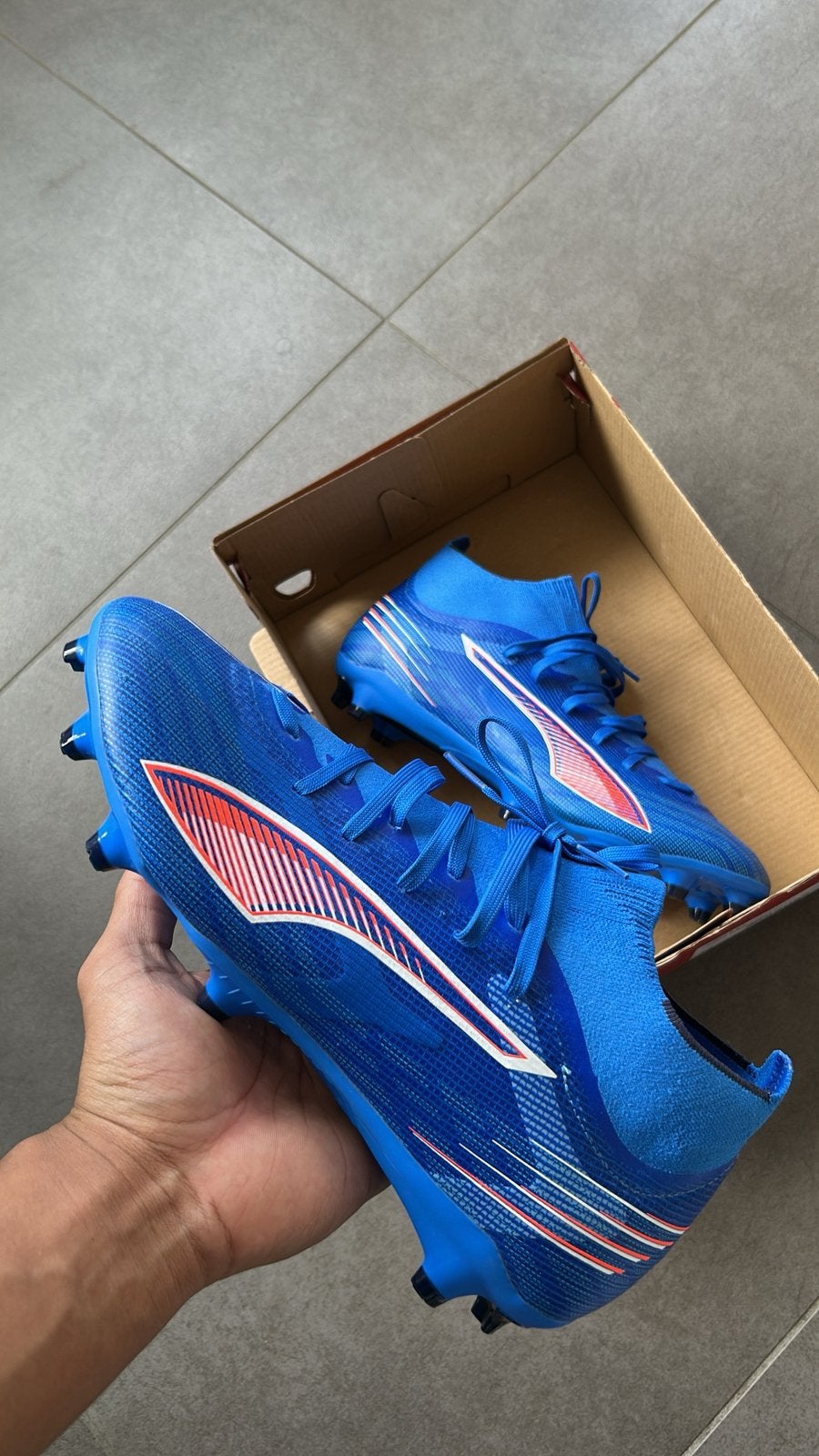 Puma Ultra 6 Match+ – Blauw | Maat 43, Sport en Fitness, Ophalen of Verzenden, Nieuw, Schoenen