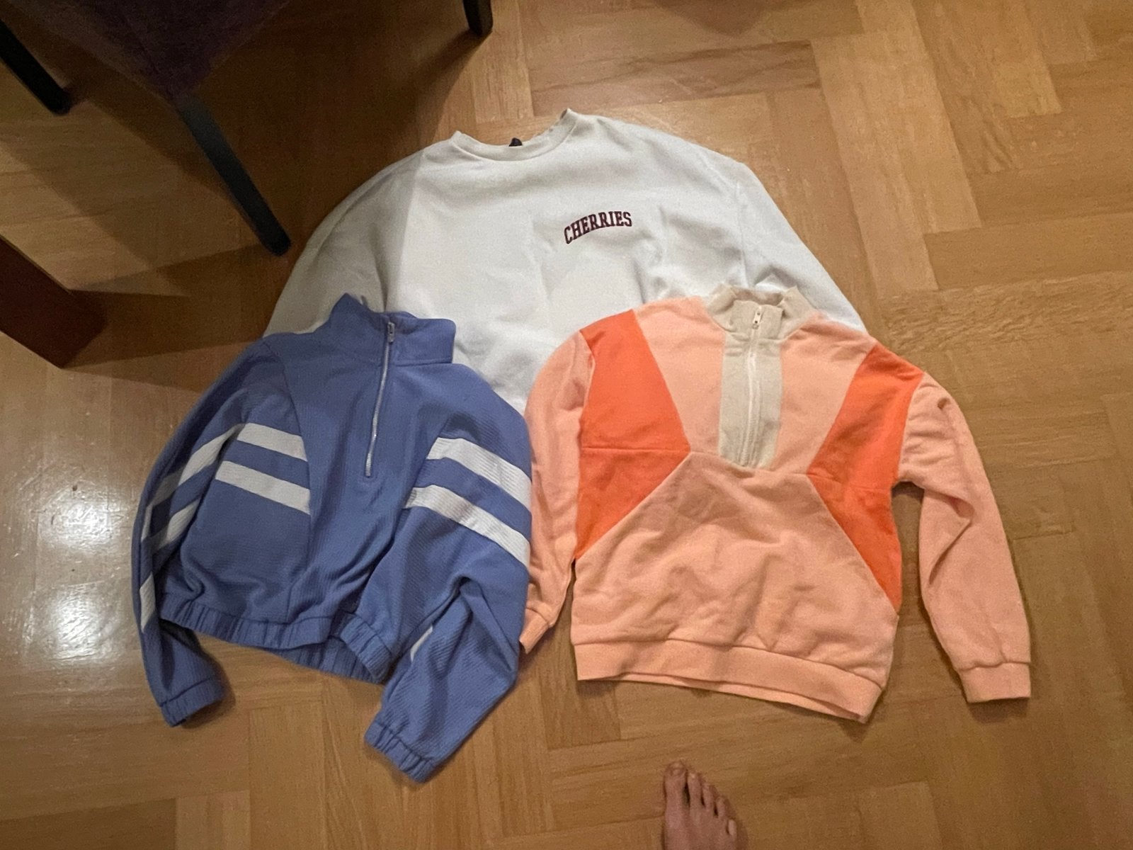 Set van 3 truien: wit, blauw en oranje/roze, Kleding | Dames, Truien en Vesten, Ophalen, Gedragen, Maat 38/40 (M), Wit
