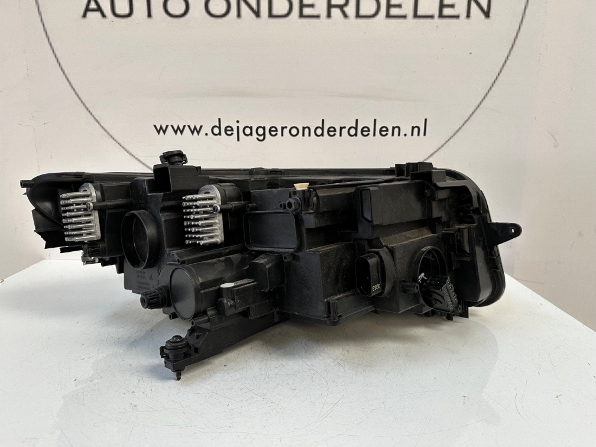 VW TIGUAN 5NA FACELIFT KOPLAMP IQ LIGHT 5NB941081G, Gebruikt, Volkswagen, Volkswagen AG, Berliner Ring 2
38440  Wolfsburg, DE
