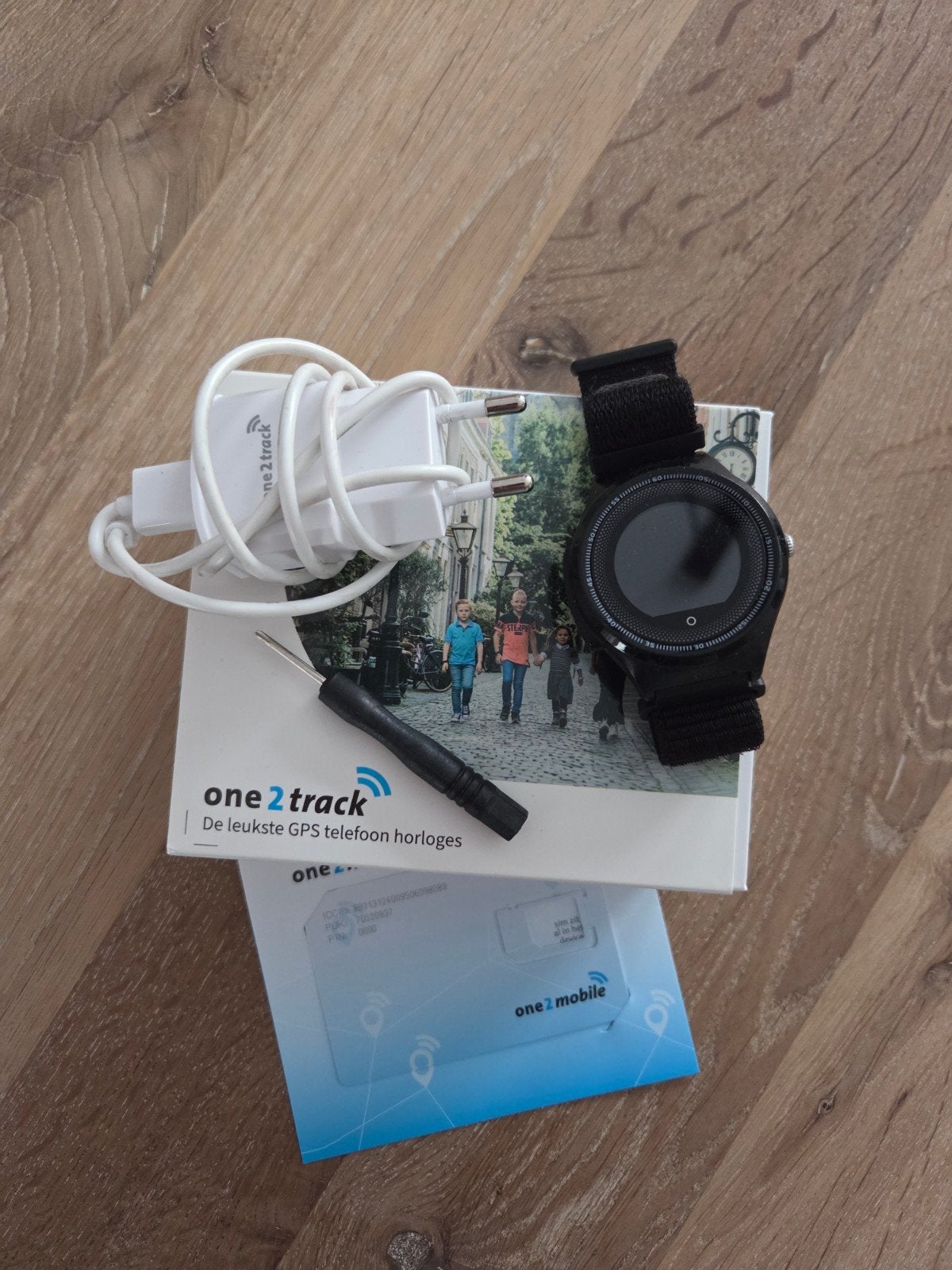 One2track GPS Horloge voor Kinderen - Zwart, Ophalen of Verzenden, Gebruikt, Zwart, Jongen of Meisje