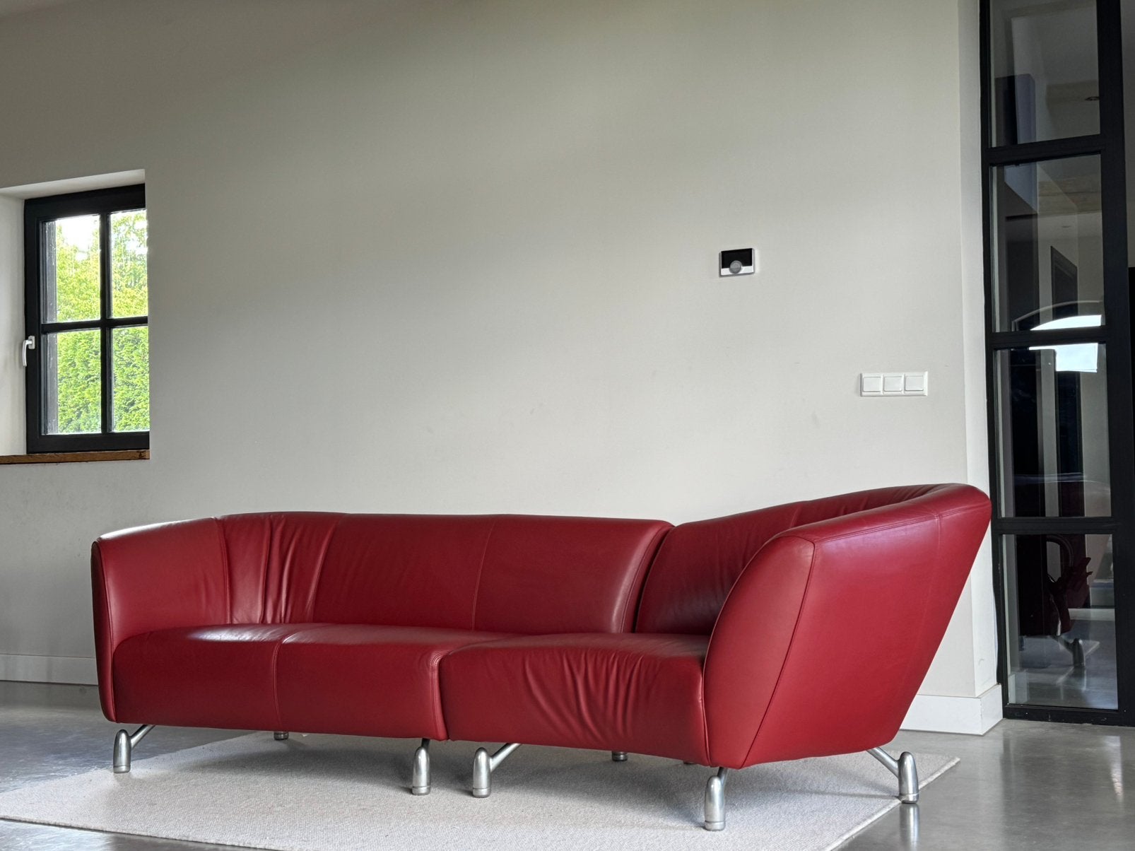 Leolux pupilla bank  - Rood leer, comfortabel