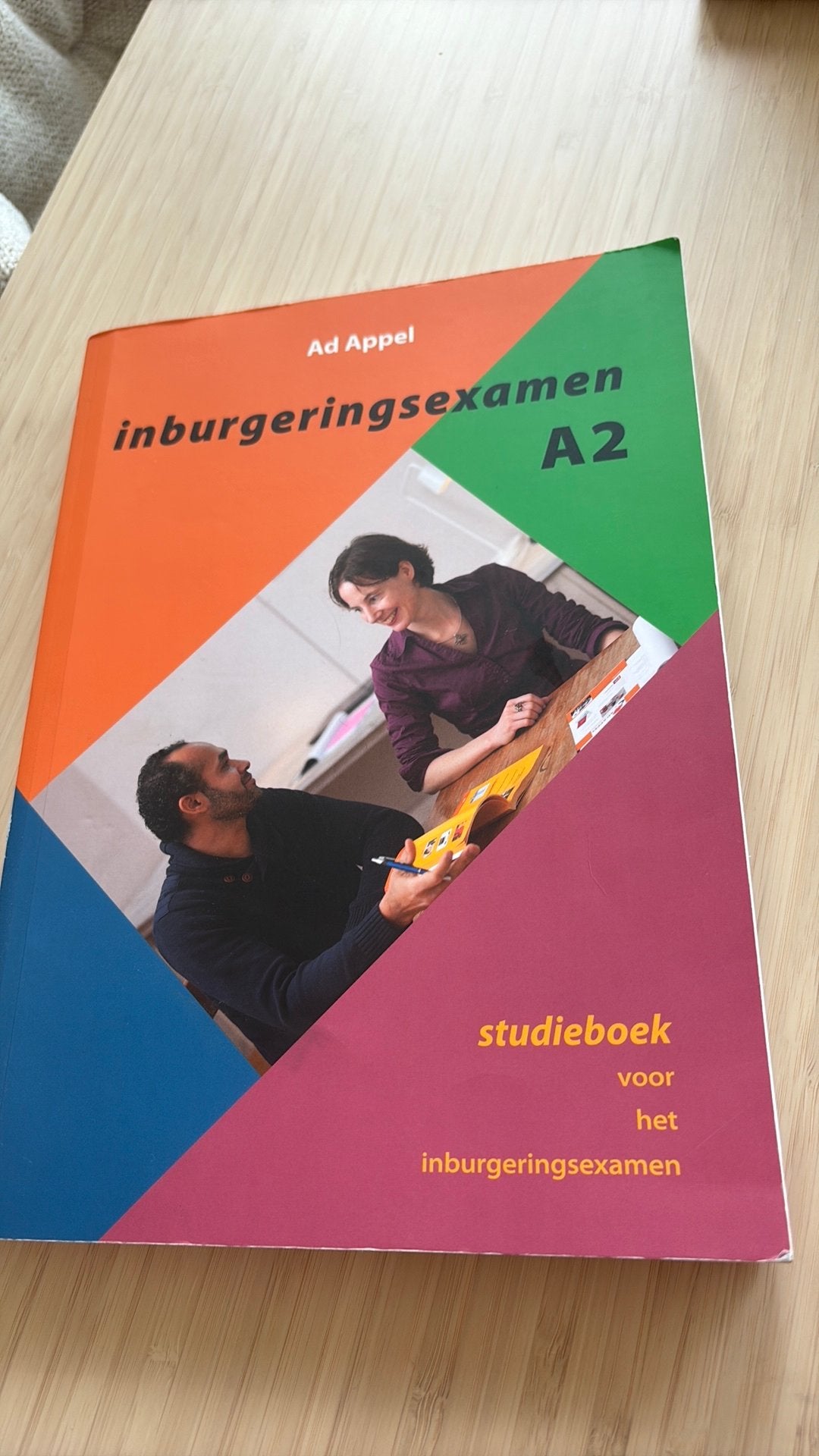 Ad appel inburgeringsboek A2, Boeken, Ophalen of Verzenden, Gelezen, Overige niveaus, Nederlands