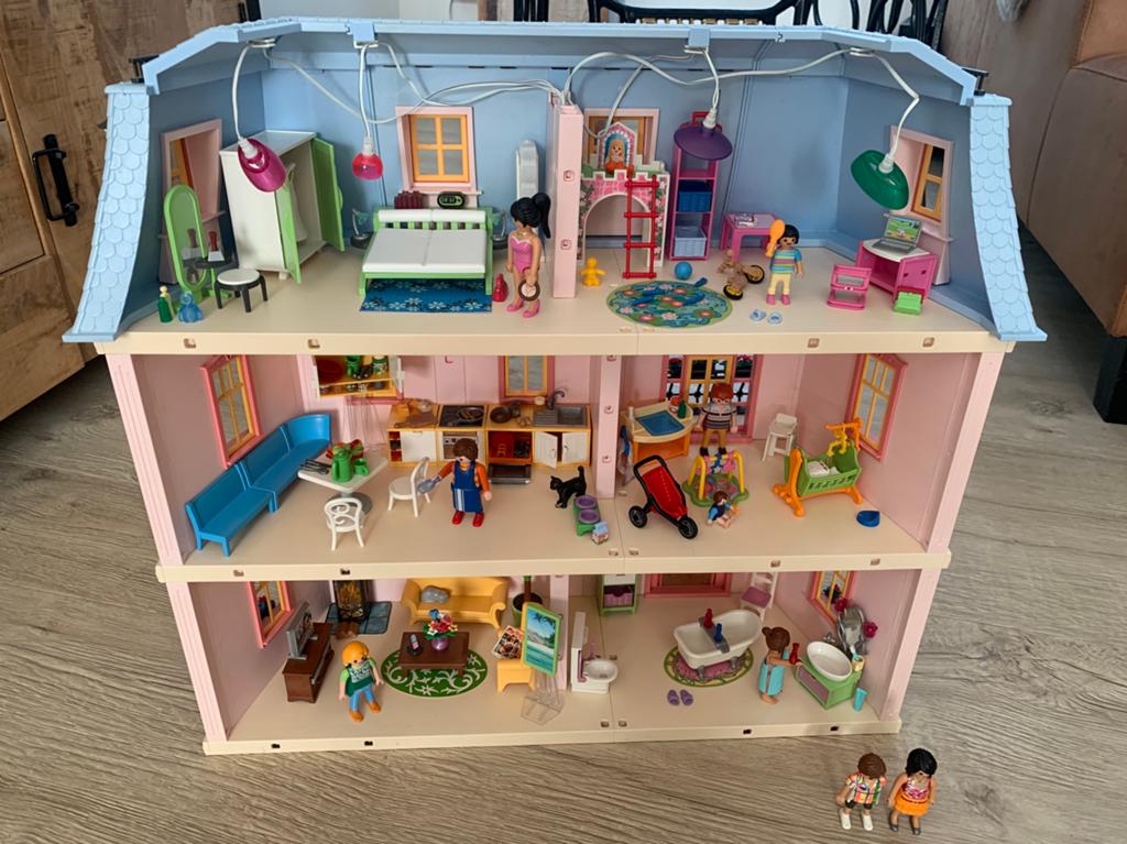 Playmobil dollhouse 5303 incl inrichting!, Kinderen en Baby's, Speelgoed | Playmobil, Ophalen of Verzenden, Zo goed als nieuw