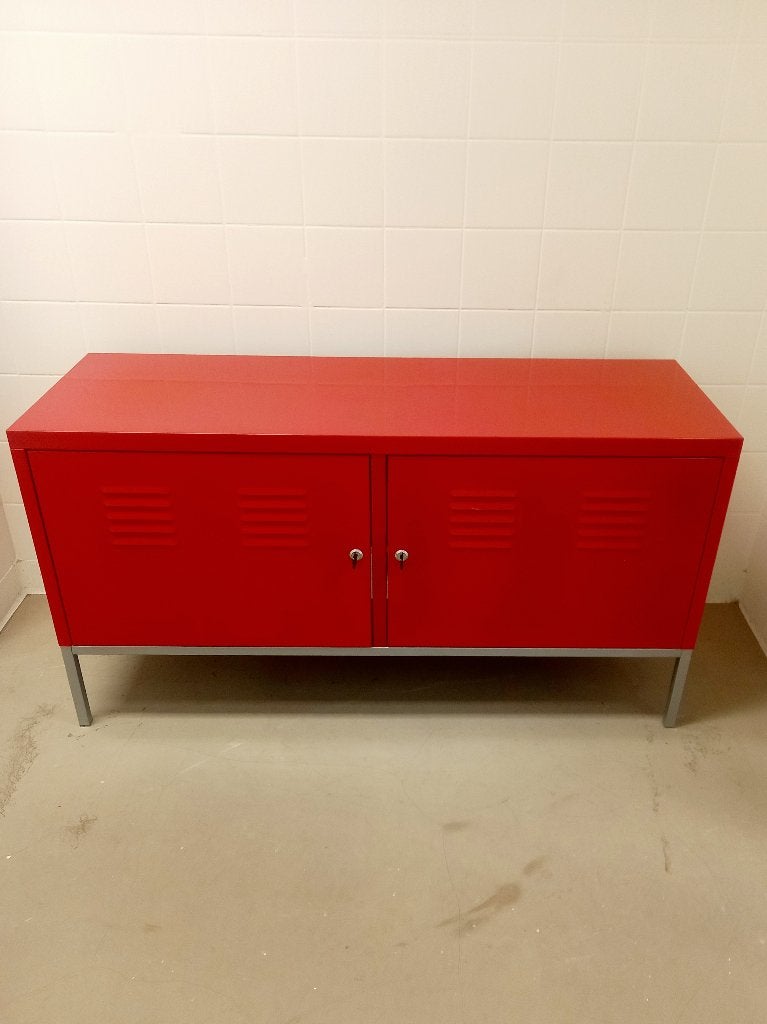 IKEA PS rode locker kast, Ophalen, Gebruikt