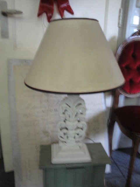 schemerlamp met houten opengewerkte voet, Ophalen of Verzenden, Nieuw, Schemerlamp, Met kap