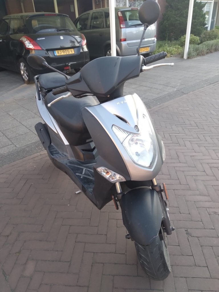 Scooter Kymco met geel kenteken, Ophalen, Gebruikt, Maximaal 45 km/u, 50 cc