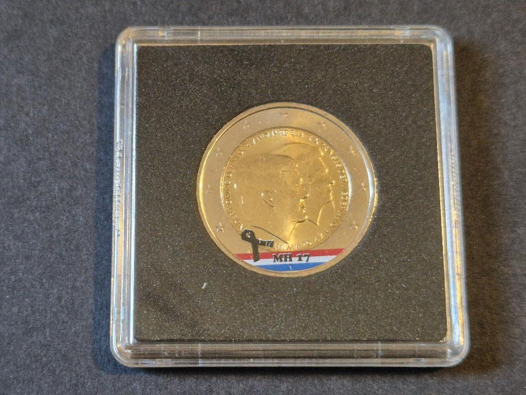 Nederland 2 Euro "Dubbelportret" 2014 "Colored MH17 Editon", Postzegels en Munten, Munten | Nederland, Ophalen of Verzenden, Koningin Beatrix