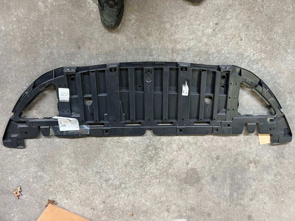 voorbumper clio motorplaat 622563607r nieuw 2012-2019, Auto-onderdelen, Frankrijk, Nieuw, Info@renault.com, Renault