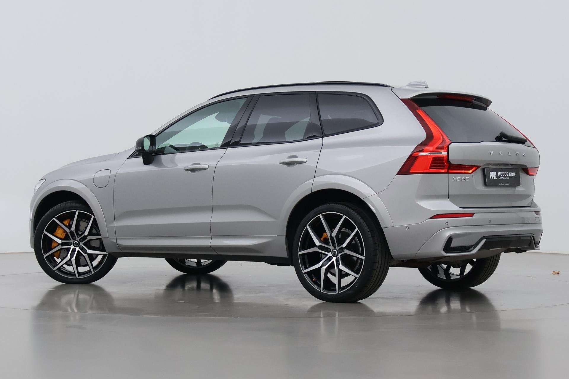 Volvo XC60 T8 Polestar Engineered | Bowers&Wilkins | 22 Inch, Automaat, Gebruikt, 4 cilinders, 1969 cc