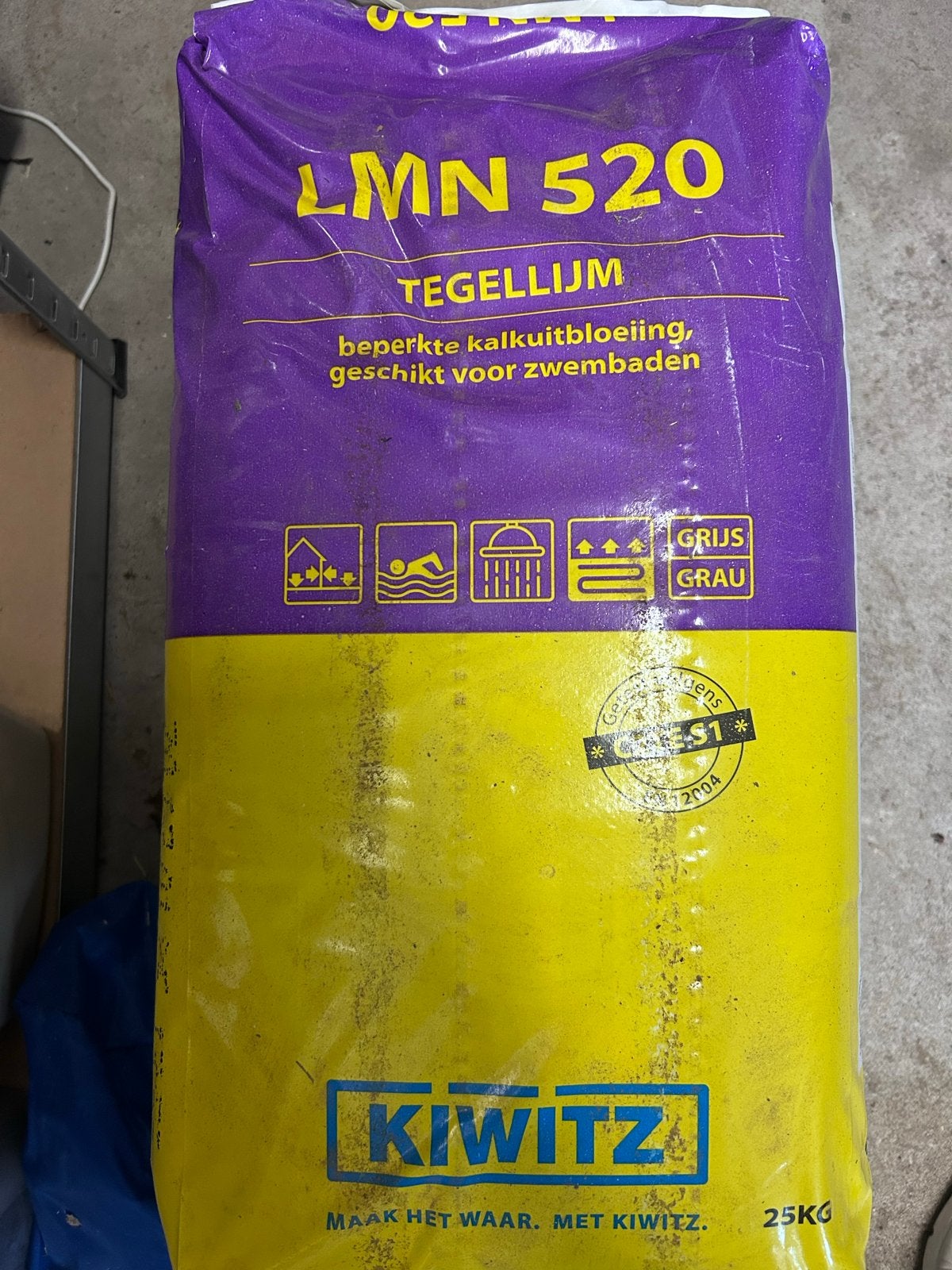 3 zakken Kiwitz LMN 520 Tegellijm - Grijs, 25KG per zak, Ophalen, Overige typen, Nieuw, Minder dan 20 cm