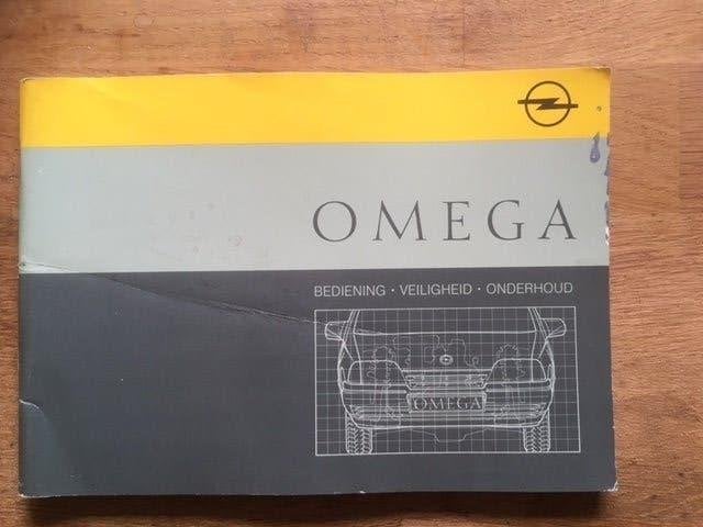 Opel Omega   Handleiding: Bediening, Onderhoud    1988    NL, Ophalen of Verzenden