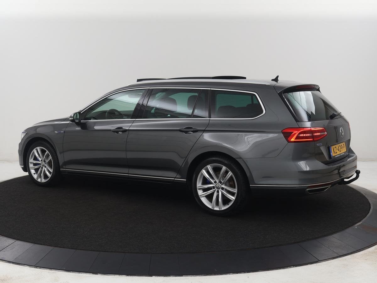 Volkswagen Passat 1.4 TSI GTE | Panoramadak | SOH 88,6% | Tr, Gebruikt, 4 cilinders, Hybride Elektrisch/Benzine, 1600 kg