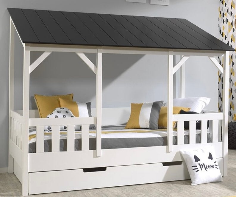 Vipack Housebed, Ophalen, Zo goed als nieuw