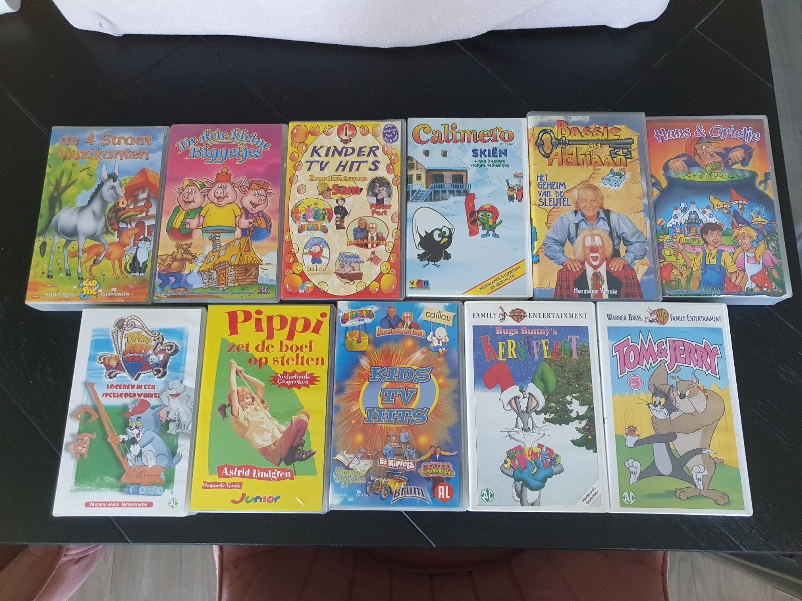 Kinderfilms VHS + DVD: Bassie & Adriaan, Pippi, Tom & Jerry, Gebruikt, Alle leeftijden, Kinderprogramma of -film, VHS