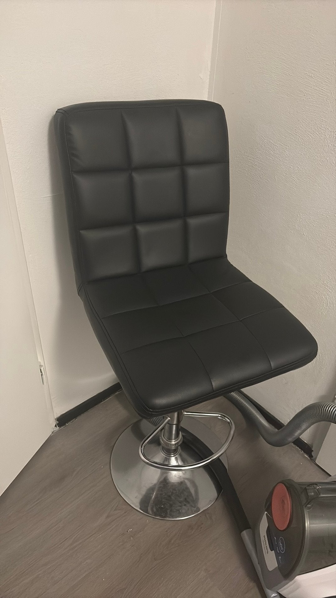 Barstoelen, Huis en Inrichting, Barkrukken, Ophalen, 60 tot 90 cm, Leer, Zo goed als nieuw