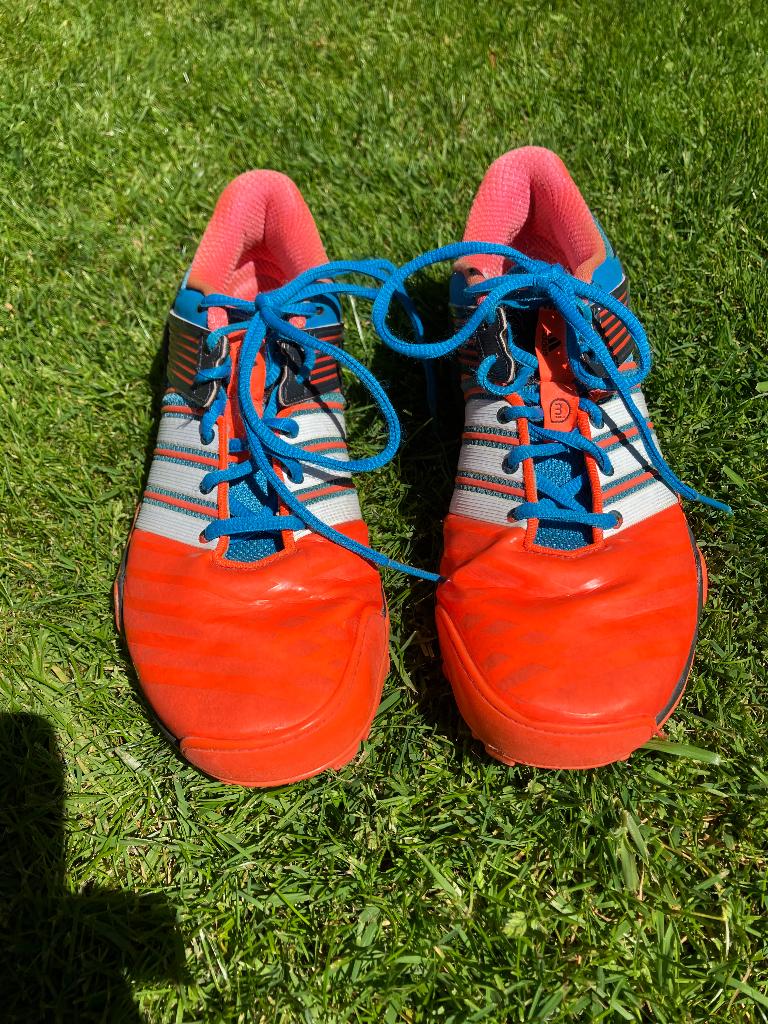 Hockeyschoen dames, Ophalen, Gebruikt, Schoenen
