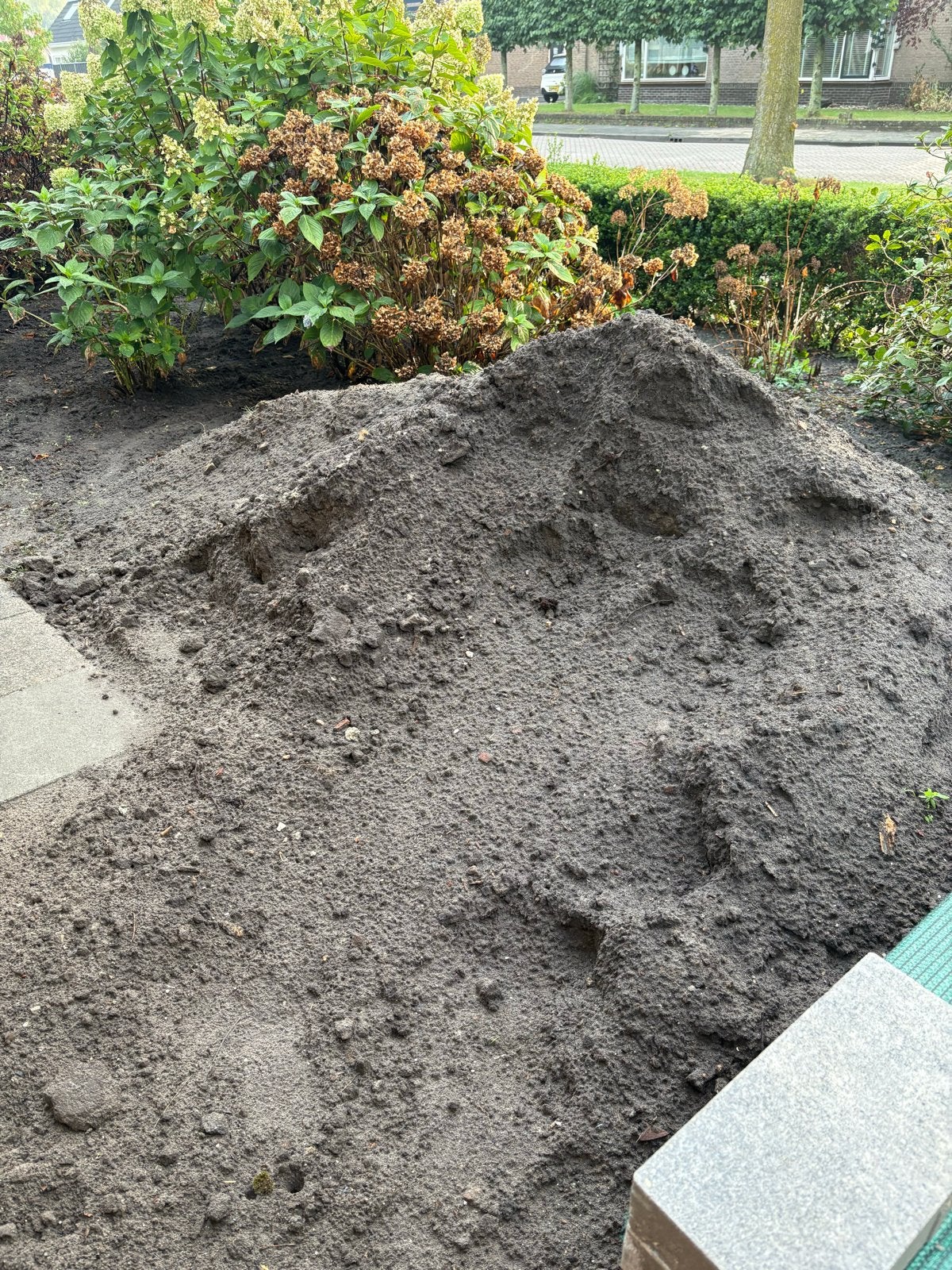 Schoon zwart zand gratis af te halen, Tuin en Terras, Zand, Ophalen of Verzenden, Gebruikt, Ophoogzand
