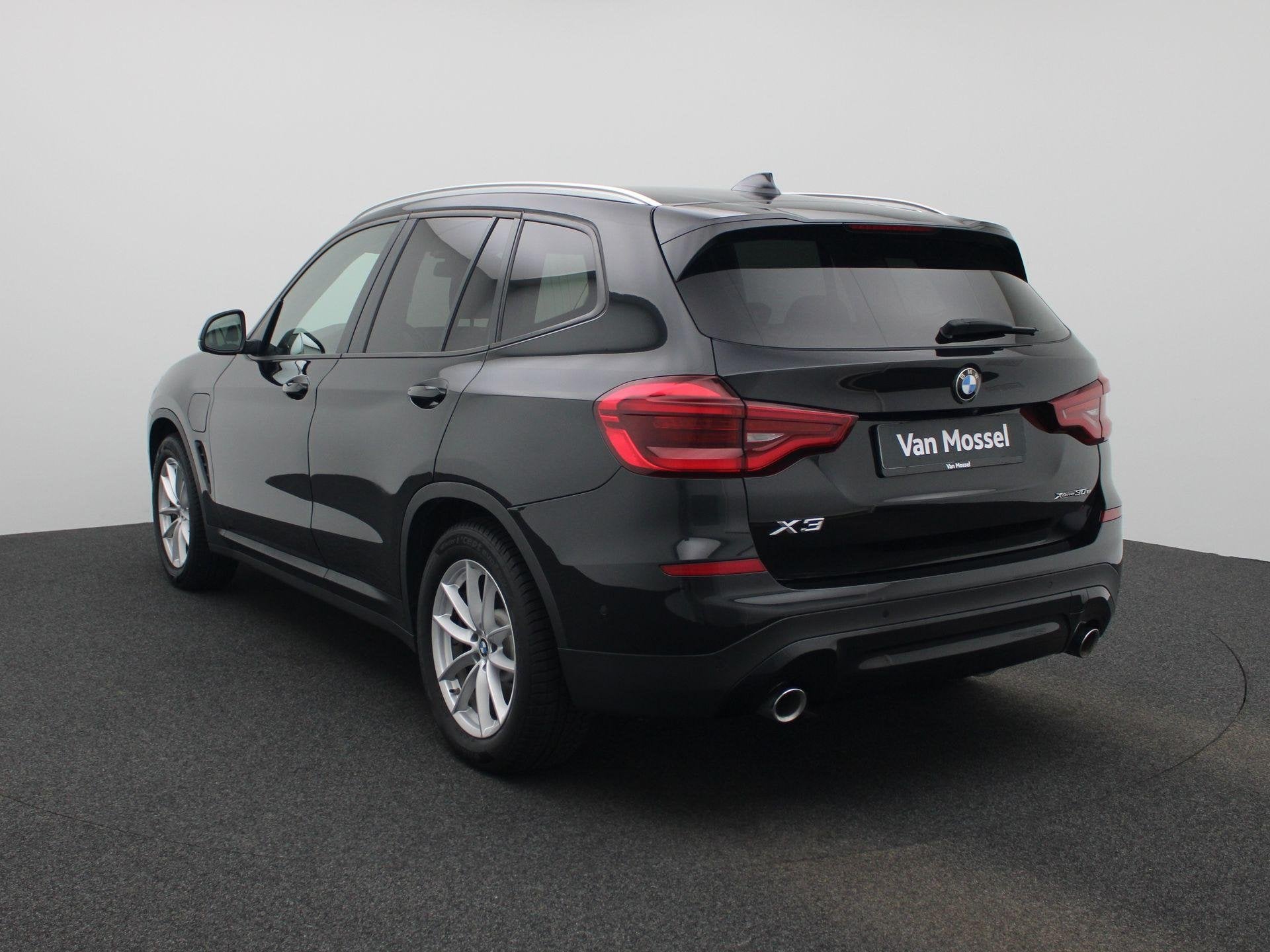 BMW X3 xDrive30e | Automaat | Apple Carplay | Camera | Parke, 12 maanden, Stof, Gebruikt, Zwart