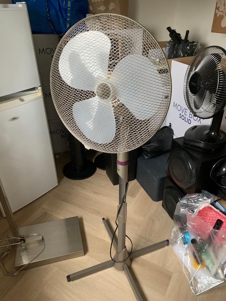 staande ventilator + subwoofer niet werkend (bijzettafel), Ophalen, Gebruikt, Kunststof, Modern