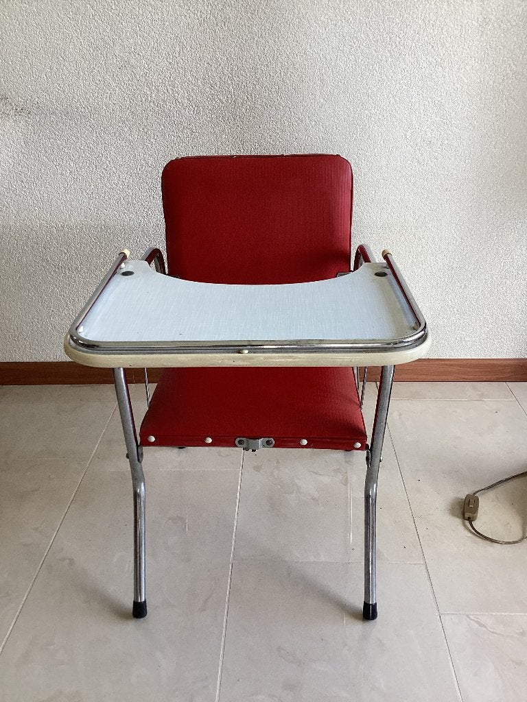 Retro kinderstoel, Kinderen en Baby's, Kinderstoelen, Ophalen of Verzenden, Gebruikt, Overige typen, Afneembaar eetblad