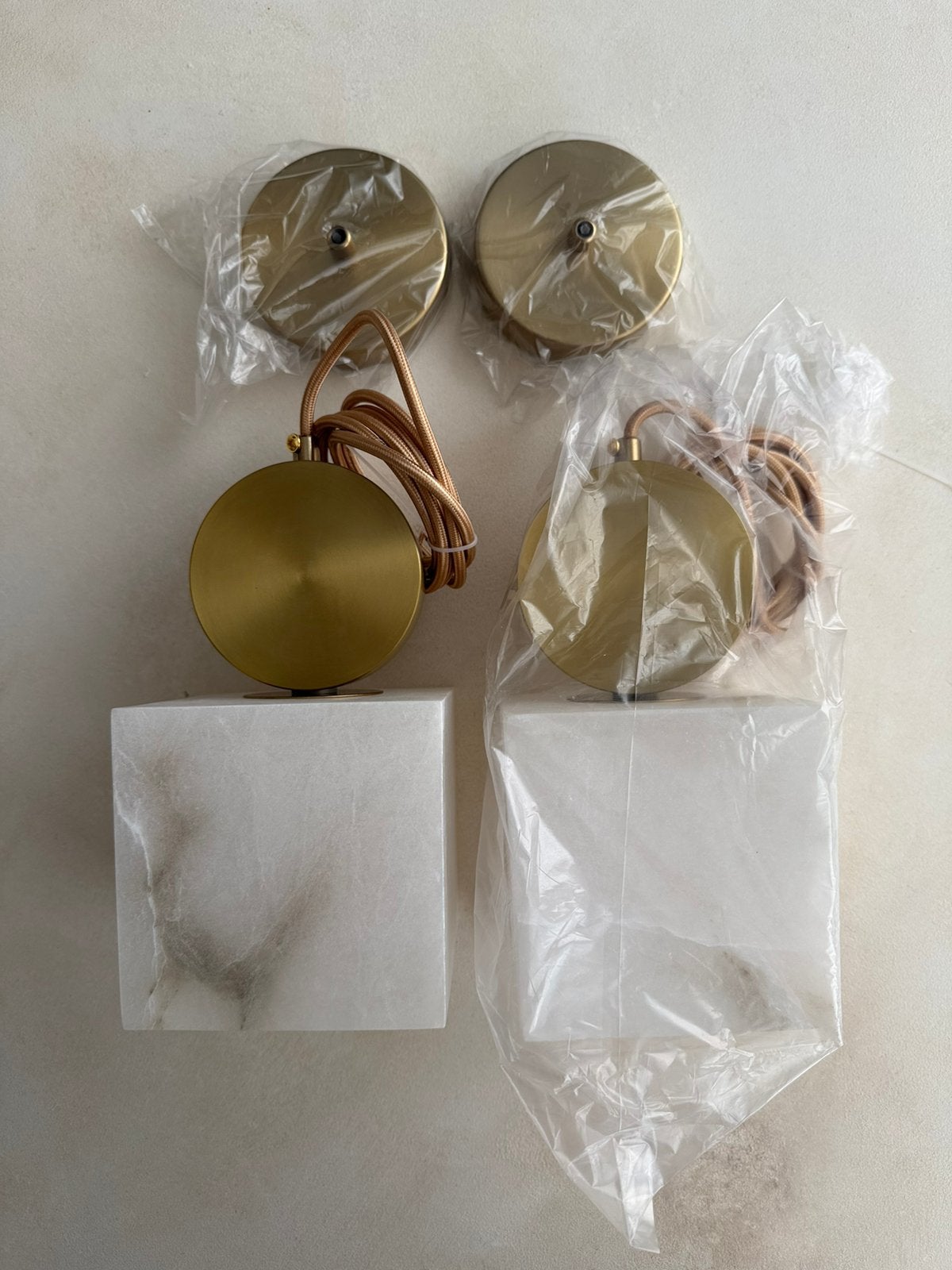 Marmeren Hanglamp 2x NIEUW, Huis en Inrichting, Lampen | Hanglampen, Ophalen of Verzenden, Zo goed als nieuw, Glas, G9