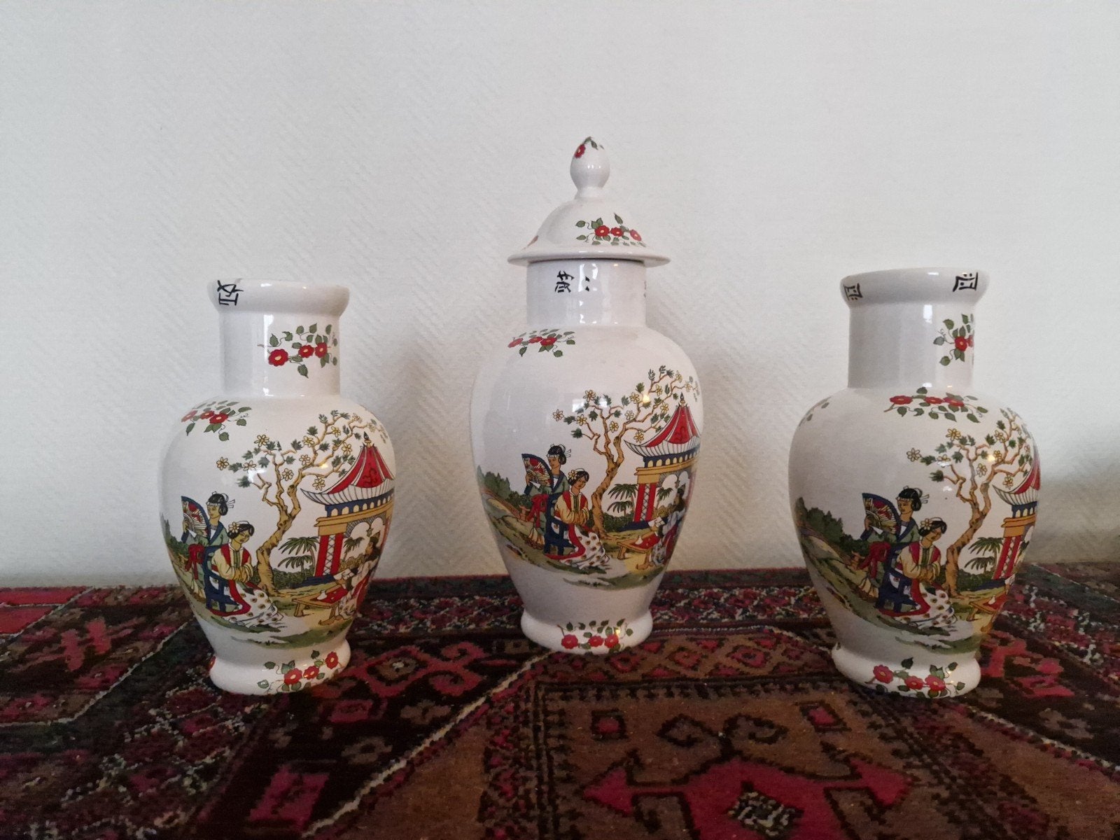 Prachtig antiek chinees kaststel, Antiek en Kunst, Ophalen