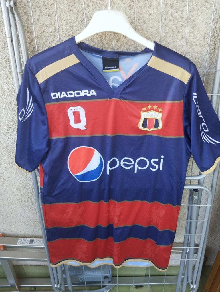 SD Quito Thuis Shirt 2011 - Maat M, Ophalen, Zo goed als nieuw, Voetbal, Diadora