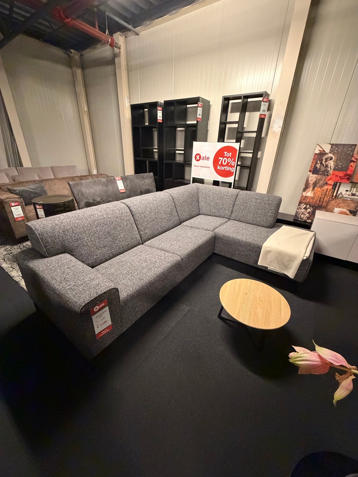 Hoekbank Jaxx showroommodel - Actiestof Slate - ZGAN, Huis en Inrichting, Banken | Bankstellen, Ophalen, Hoekbank, Zo goed als nieuw