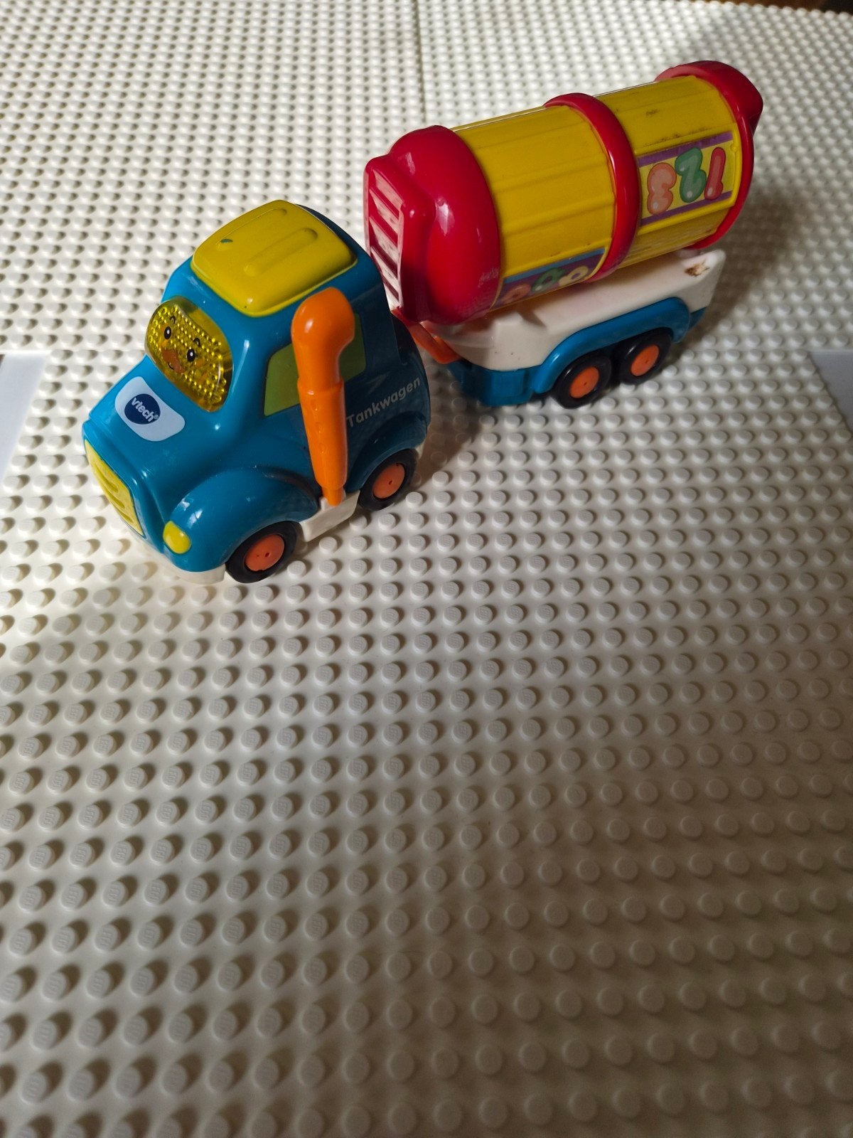 VTech Toet Toet Auto's Timo Tankwagen, Ophalen of Verzenden, Gebruikt, 6 maanden tot 2 jaar