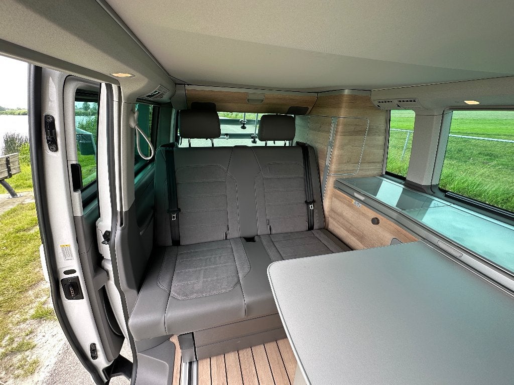 Foto 12 van Volkswagen Transporter T6.1 4Motion California Ocean