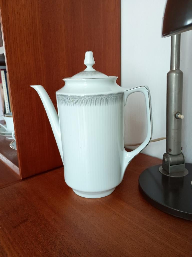 Vintage Thee/koffiepot, Ophalen of Verzenden