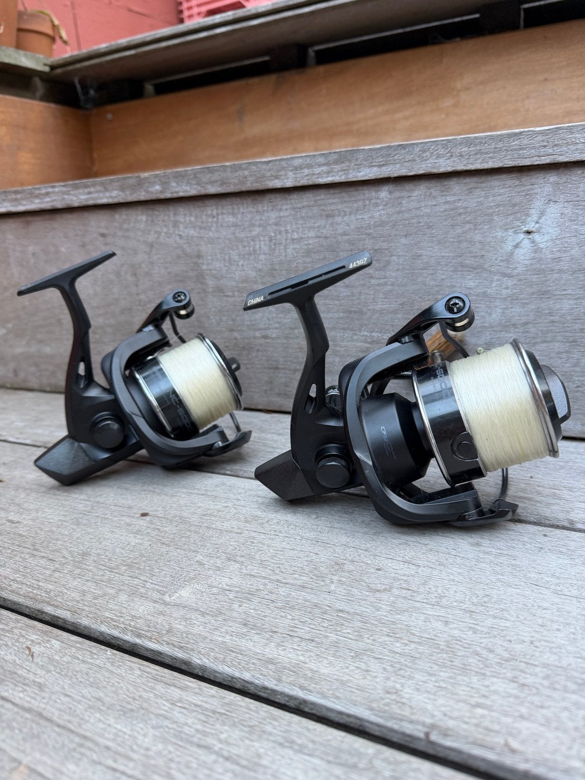 Twee Okuma Inception INC-6000 mini big pit molens, Ophalen, Gebruikt, Molen