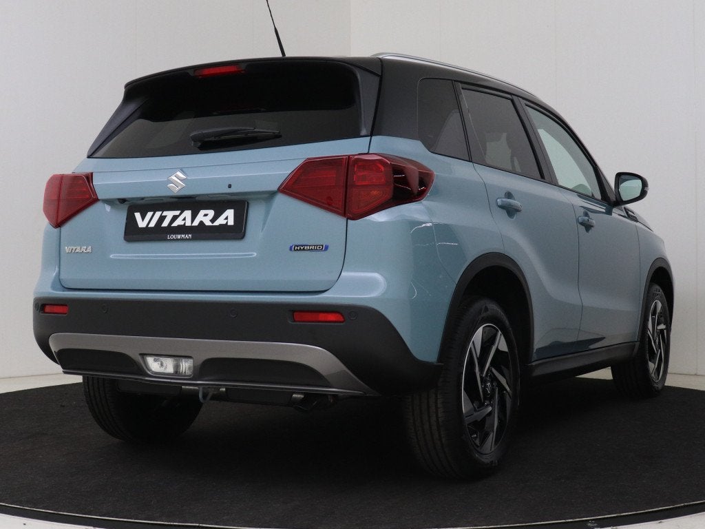Suzuki Vitara 1.4 Boosterjet Smart Hybrid Style | Privacy Gl, Voorwielaandrijving, 12 maanden, Zwart, 4 cilinders