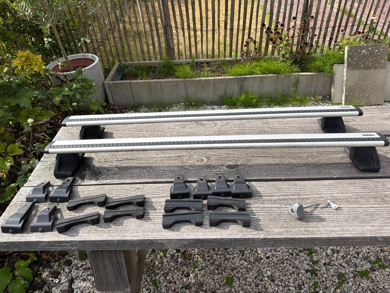 Thule Wingbar Evo dakdragers met Evo Clamp 7105 voeten, Ophalen, Gebruikt