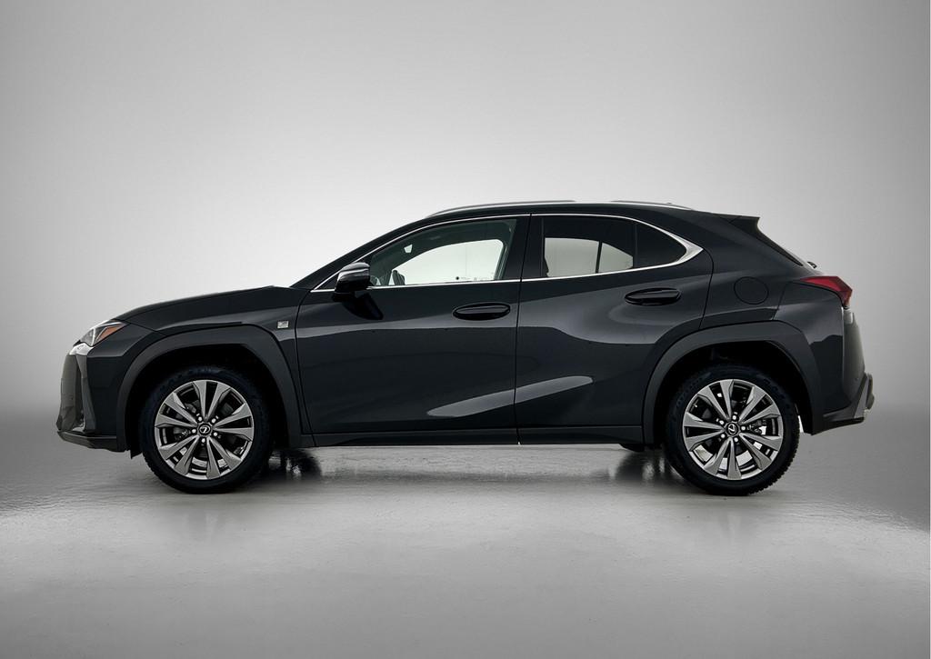 Lexus UX 250h F Sport Line | Navigatie | Stuur-Stoelverwarmi, 12 maanden, Gebruikt, 4 cilinders, Zwart