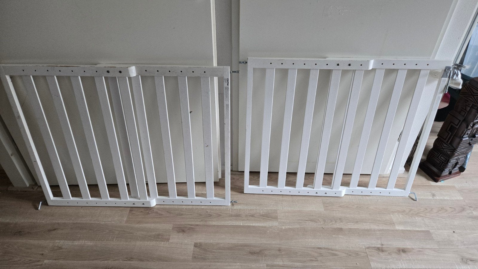 2x Noma traphekje verstelbaar, Kinderen en Baby's, Traphekjes, Ophalen, Gebruikt, Schroefhekje, Hout