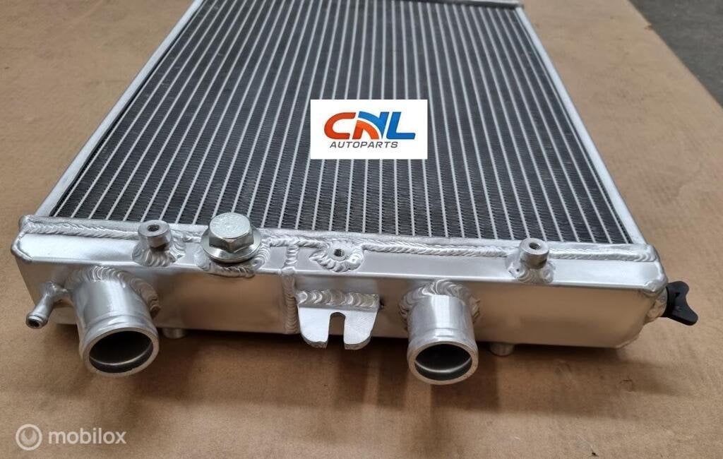 Radiateur 2000-2006 FERRARI 360 3.6L (NO SENSOR HOLE), Nieuw, Ophalen of Verzenden