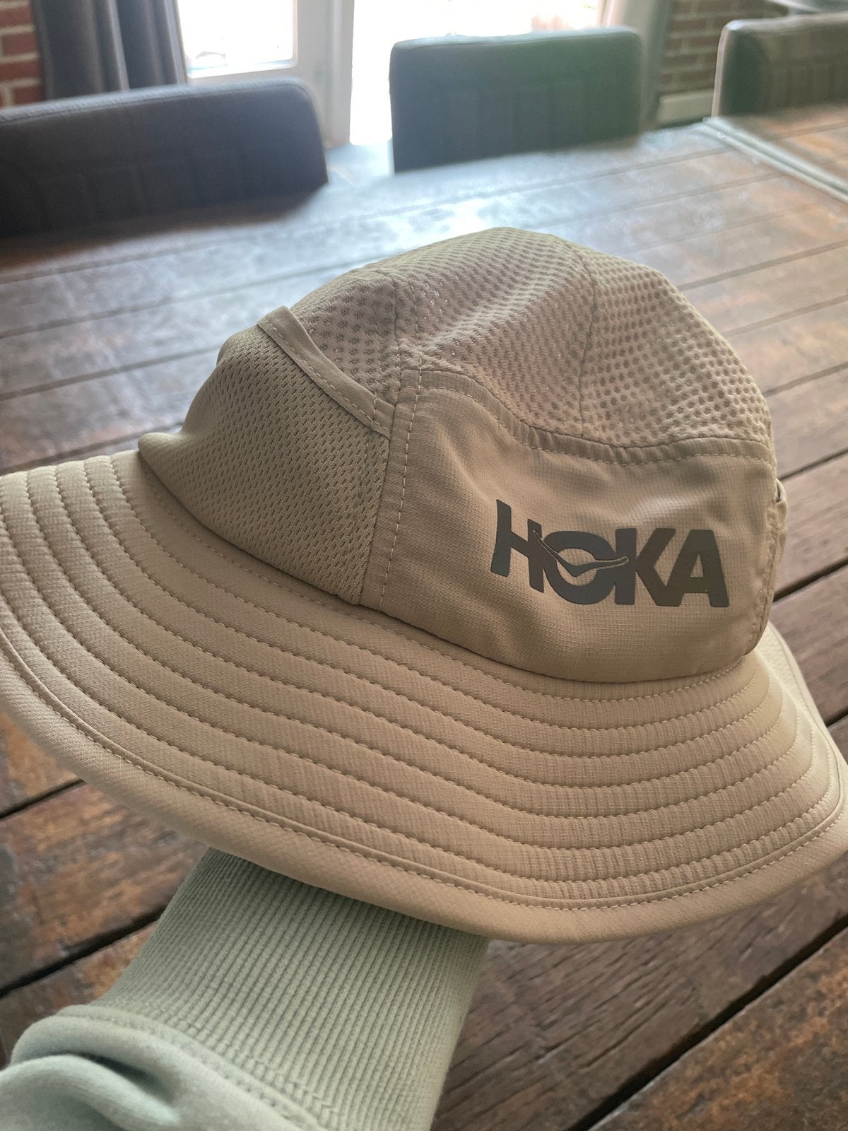 HOKA U Adventure Hat 2.0 - Nieuw met kaartje, Ophalen, Nieuw, One size fits all, Hoed