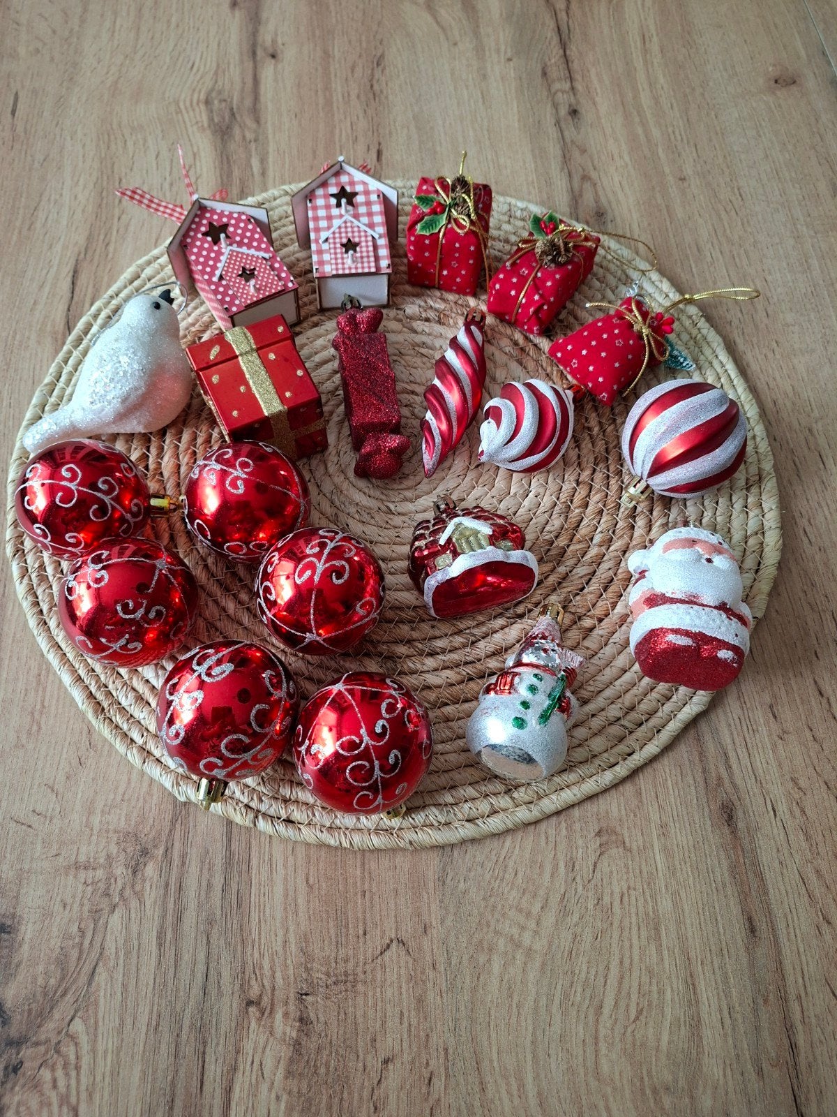 20 Kerstballen/figuren, onbreekbaar, plastic, hout, stof., Diversen, Ophalen of Verzenden, Gebruikt