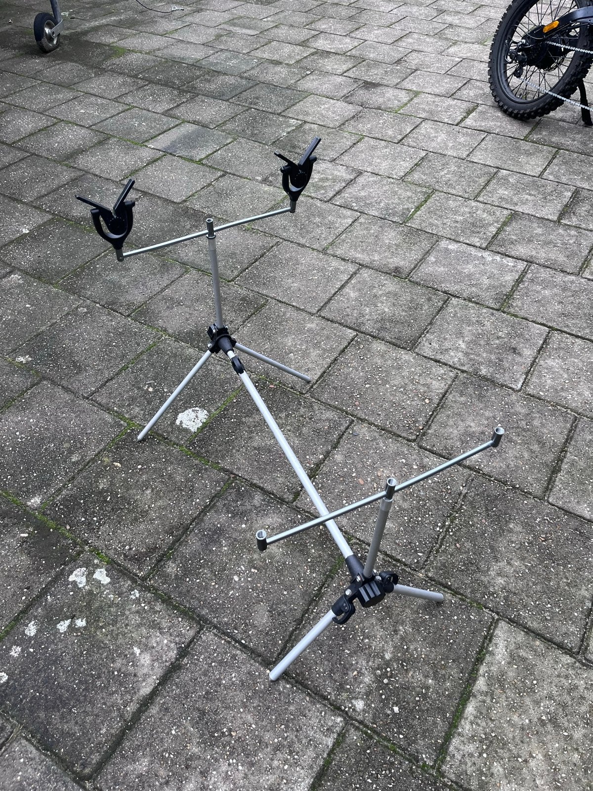 Vishengelhouder - Rodpod voor 3 hengels, Ophalen, Zo goed als nieuw, Overige typen