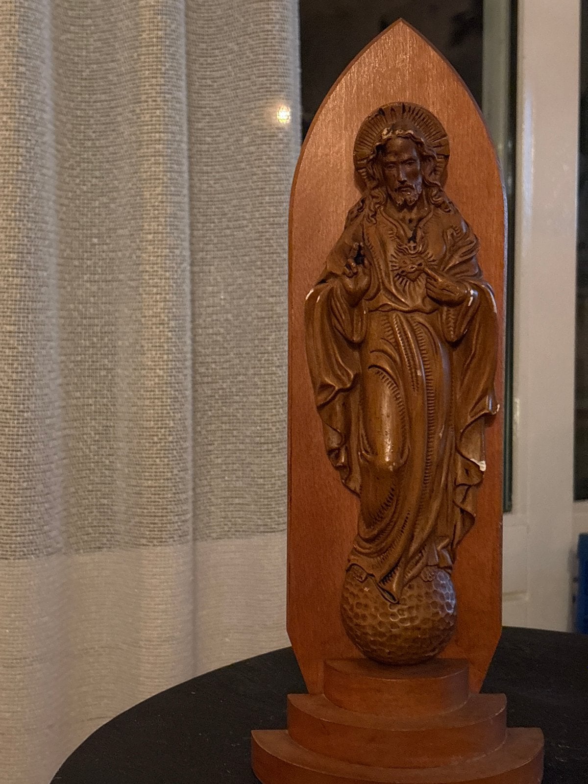 Houten Jezusbeeld - Heilig Hart, Antiek en Kunst, Ophalen of Verzenden