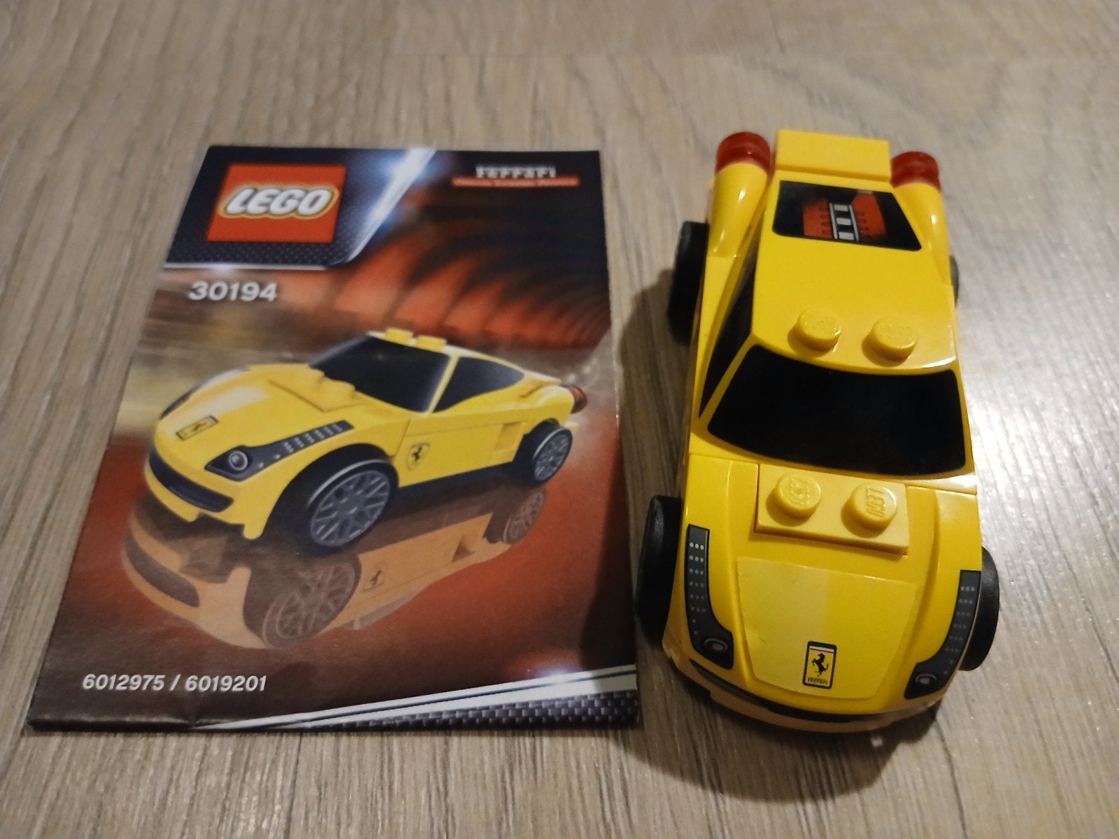 LEGO Ferrari 30194 met boekje, Gebruikt, Overige thema's, Verzenden, Lego
