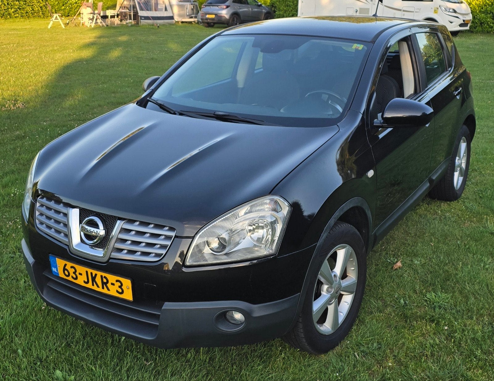 Nissan Qashqai 1.6 2WD 2009 Zwart, Voorwielaandrijving, 1272 kg, 15 km/l, 4 cilinders
