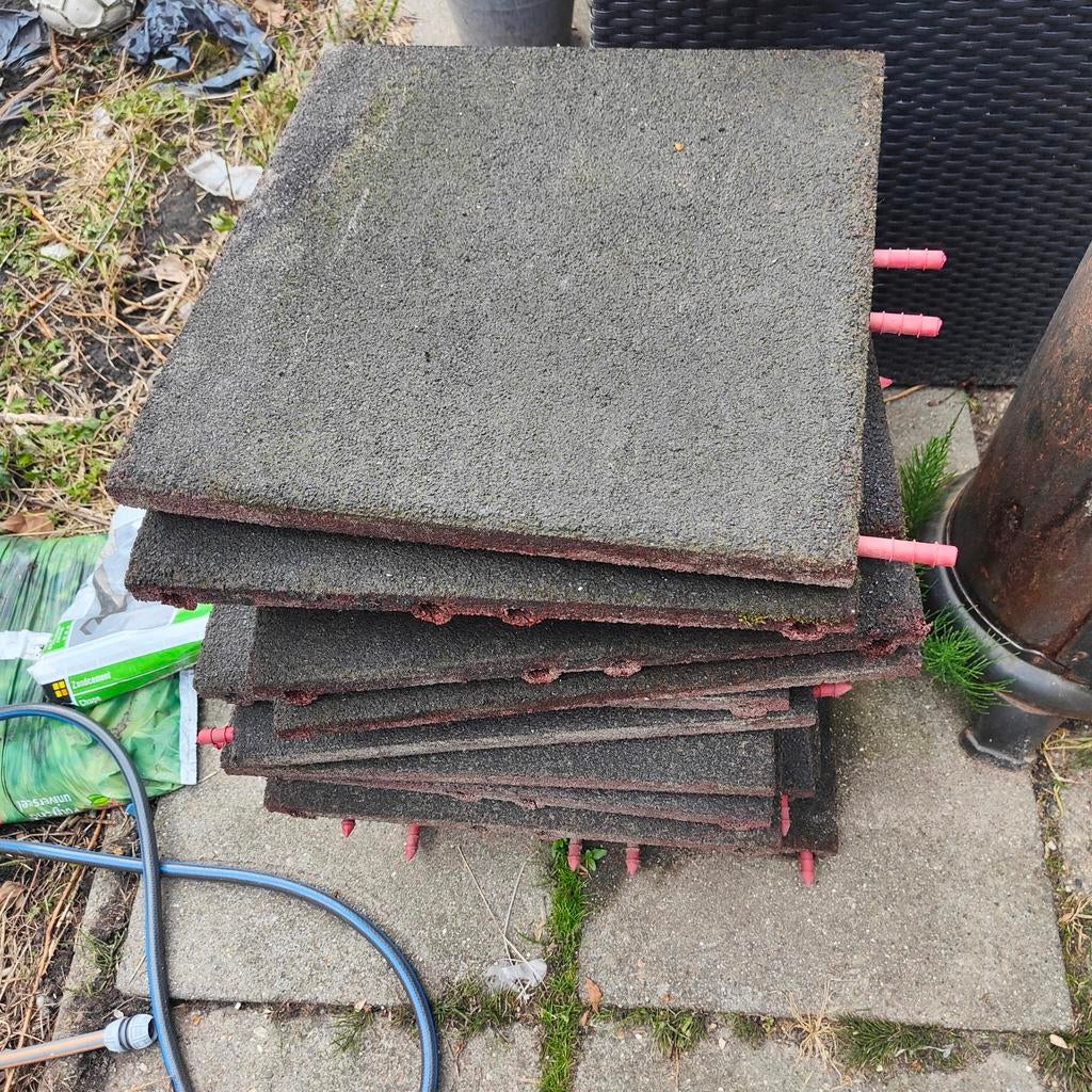 Rubberen tegels 50x50x4 cm - Valdemping, Ophalen of Verzenden, Gebruikt, Rubber, Overige typen